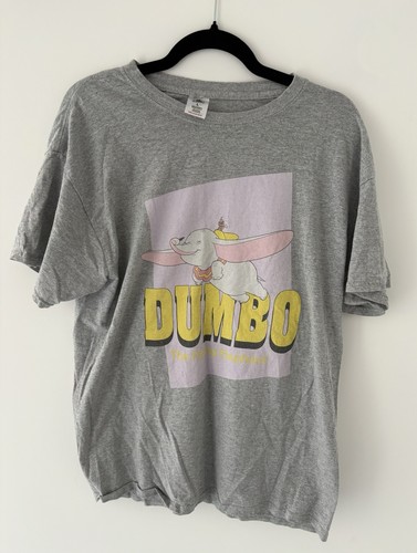Dumbo the flying elephant - flying,