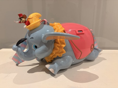 Tokyo disney land dumbo - tokyo,